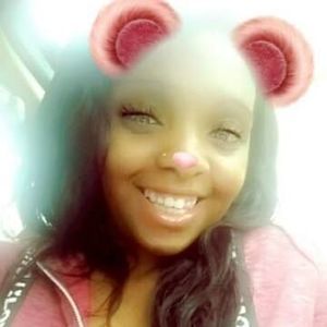 Meet your Posher, Eboni